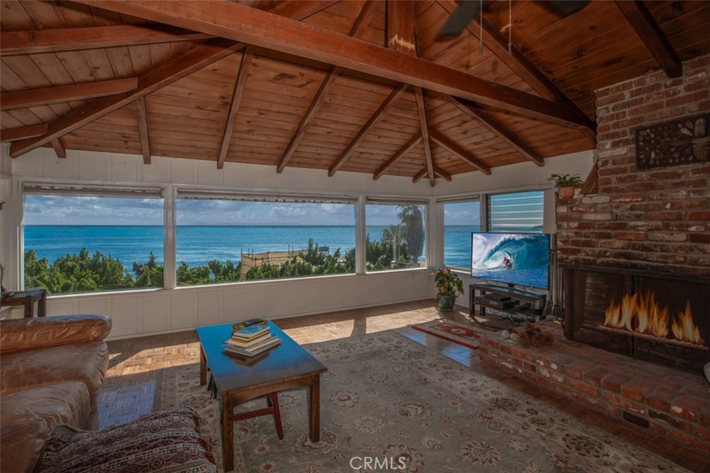 709 Gaviota Drive Property Photo 5