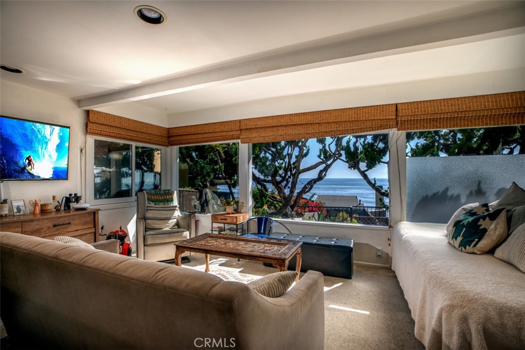 709 Gaviota Drive Property Photo 6