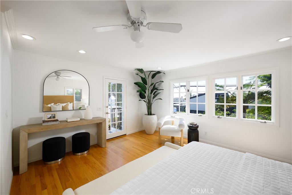 2130 Glenneyre Street Property Photo 25