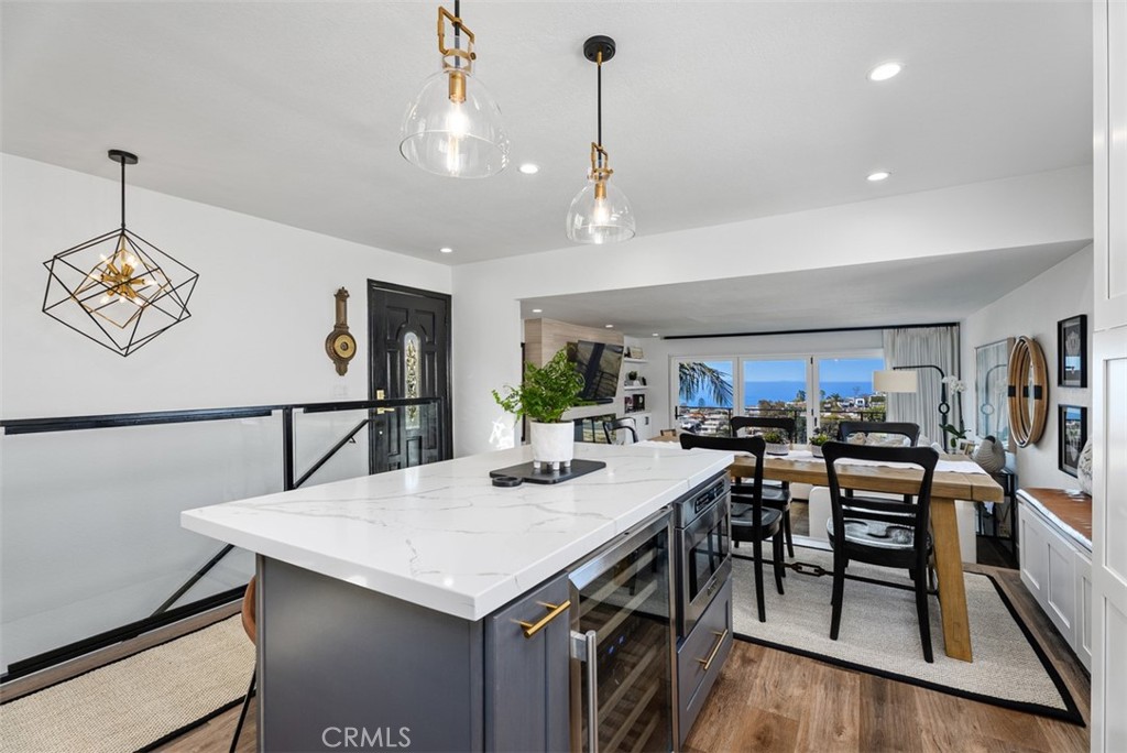 1065 Santa Ana Street Property Photo 4