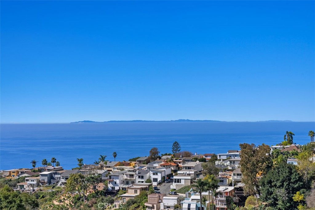 1065 Santa Ana Street Property Photo 10