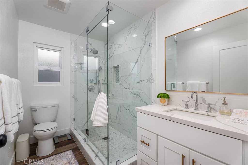 1065 Santa Ana Street Property Photo 22