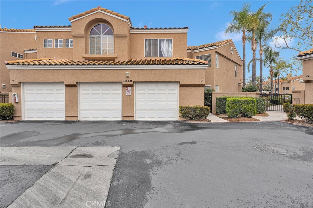 3119 Milano #j Property Photo