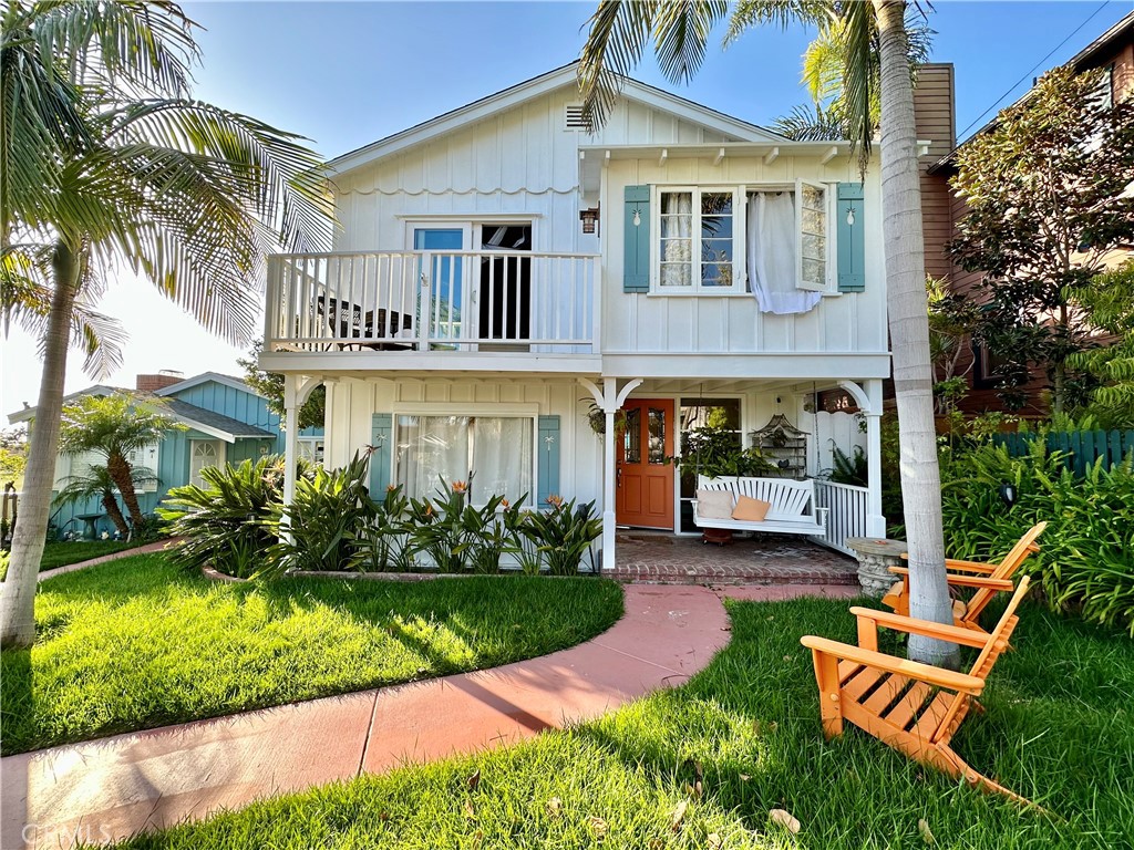 560 Flora Street Property Photo 1