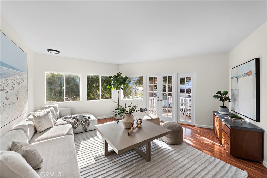 2120 Ocean Way Property Photo 2