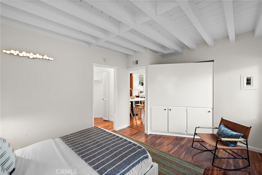 2120 Ocean Way Property Photo 9