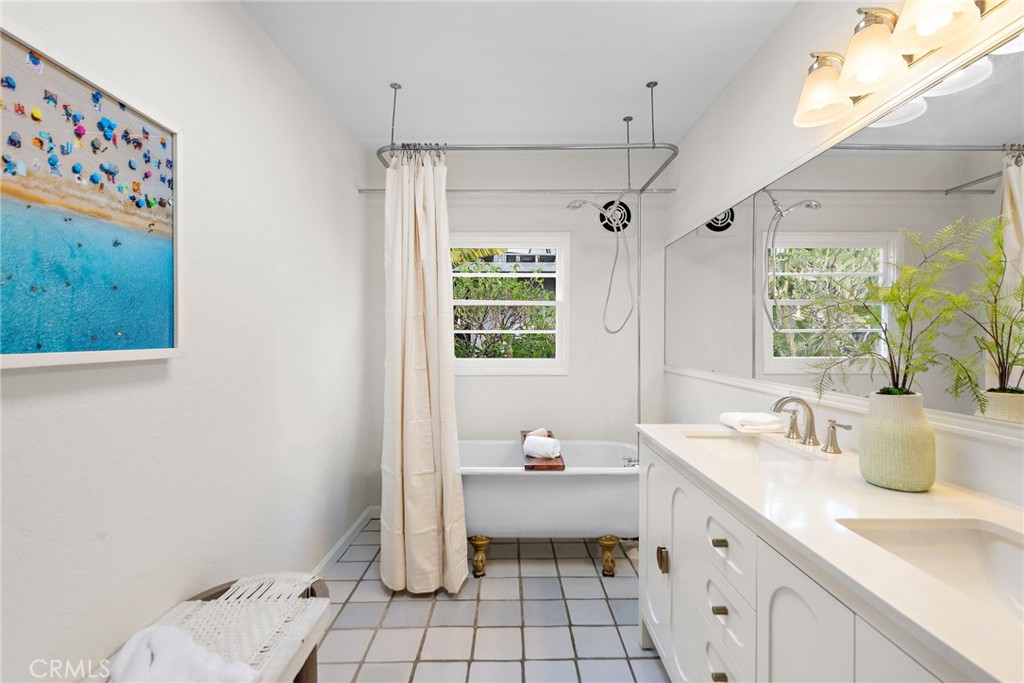 2120 Ocean Way Property Photo 31