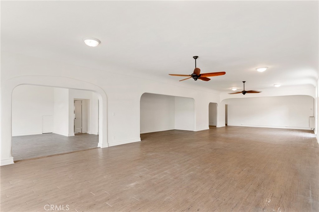 976 S Coast Property Photo 4
