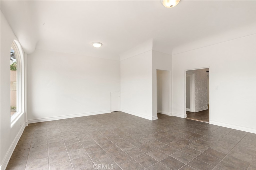 976 S Coast Property Photo 13