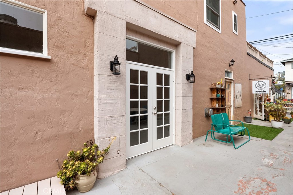 976 S Coast Property Photo 21