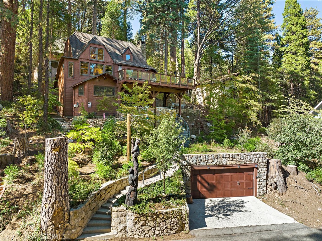 400 Cottage Grove Road Property Photo 1