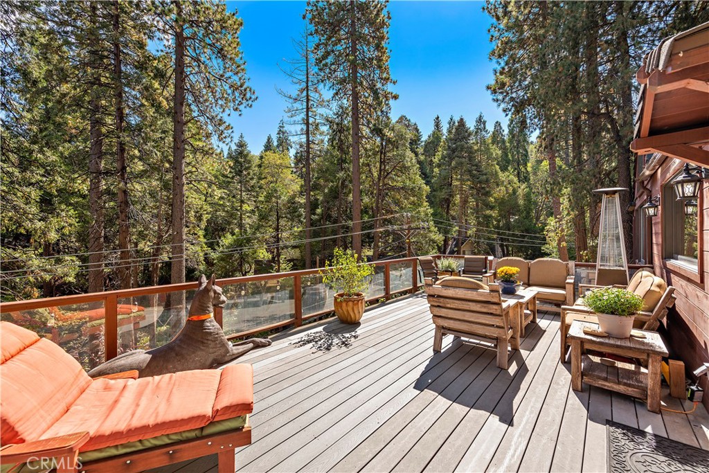 400 Cottage Grove Road Property Photo 2