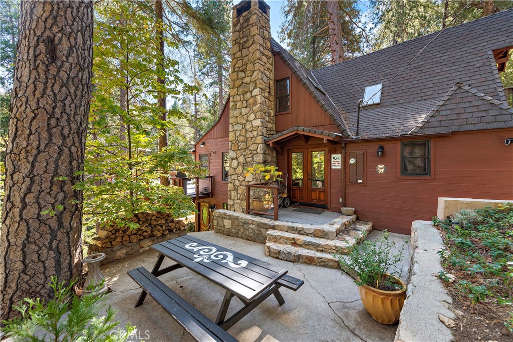 400 Cottage Grove Road Property Photo 13