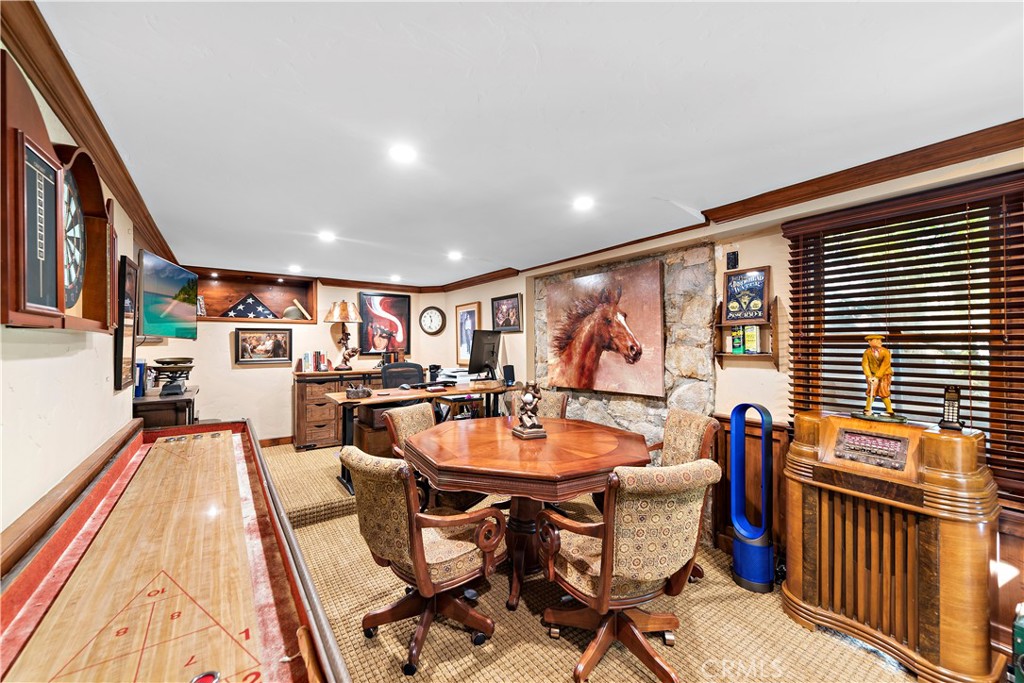 400 Cottage Grove Road Property Photo 36