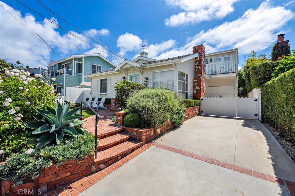 581 Brooks Street Property Photo