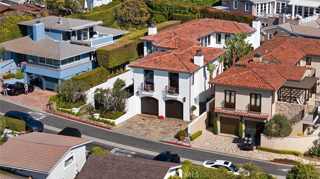 328 Emerald Bay Property Photo