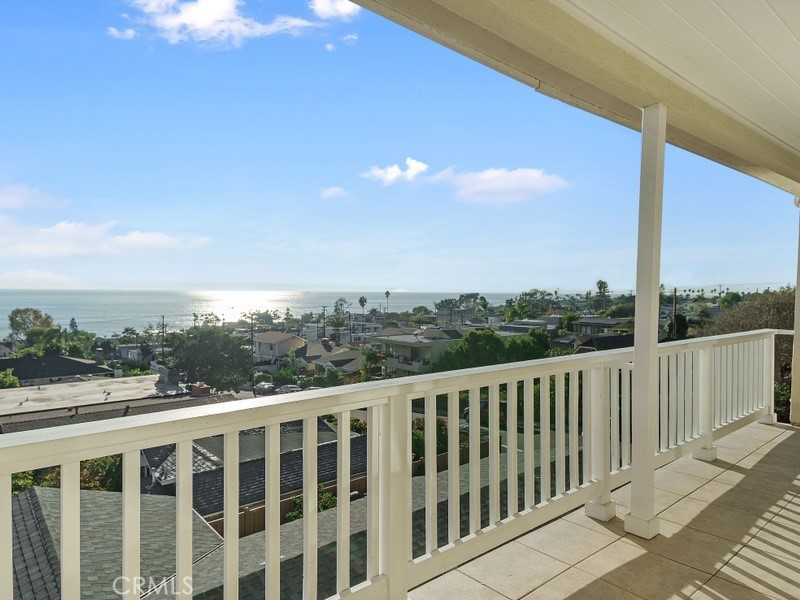 289 Wave Street C Property Photo