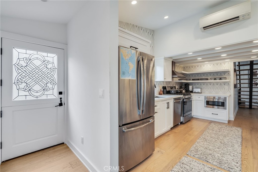 1259 S Coast Property Photo 7