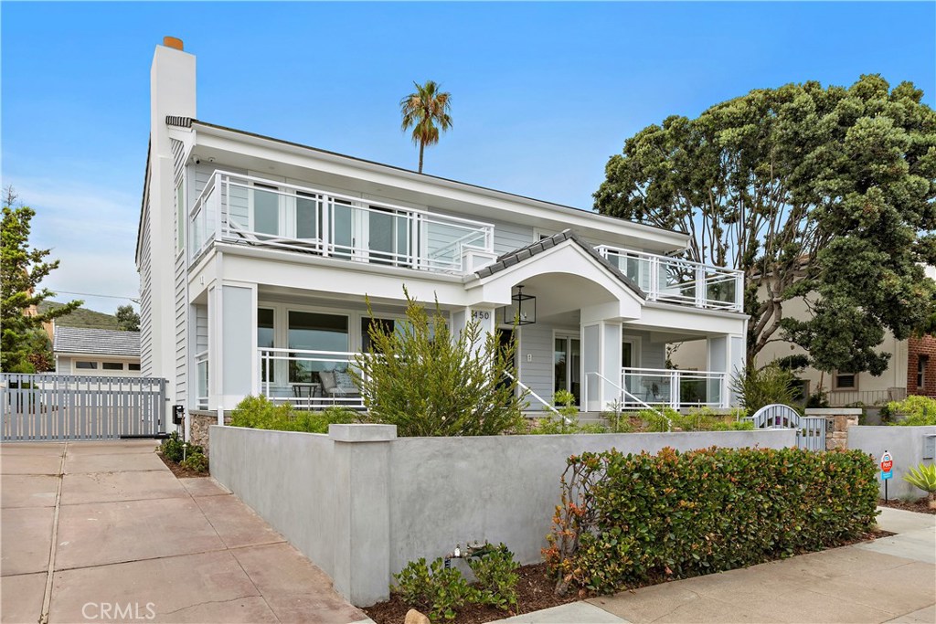 450 Cliff Drive Property Photo