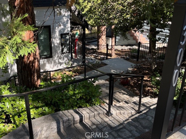 300 Bret Harte Road Property Photo 4