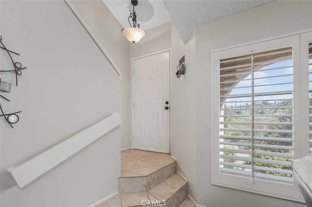 26512 Las Palmas 8 Property Photo 2