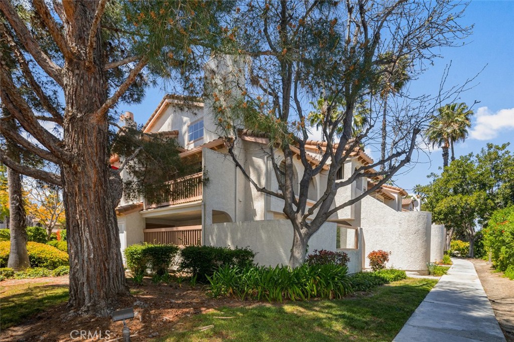 26512 Las Palmas 8 Property Photo 26