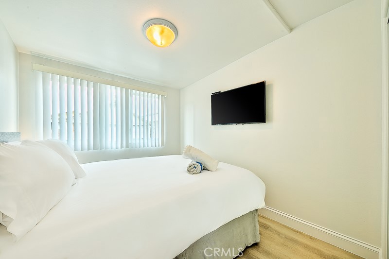 17016 7th Street Property Photo 24