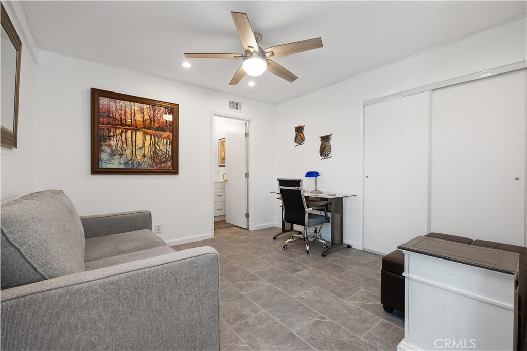 27071 Calle Caballero B Property Photo 13