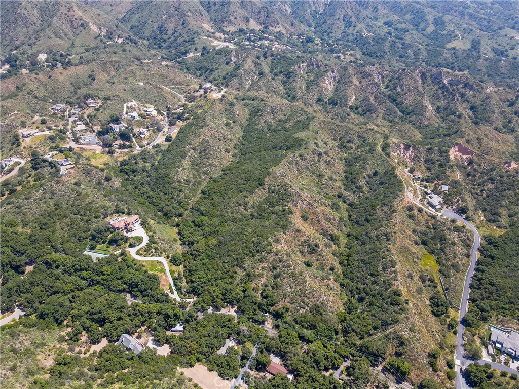 0 Chris Lane Property Photo 13