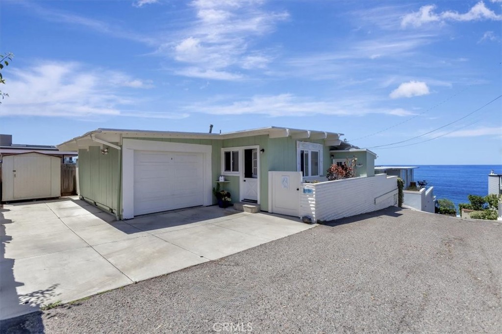31674 Seacove Drive Property Photo 1