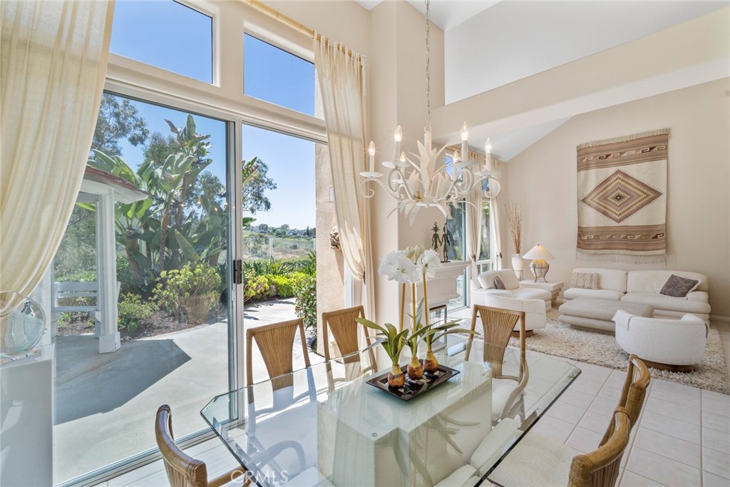 48 Siena Property Photo 14