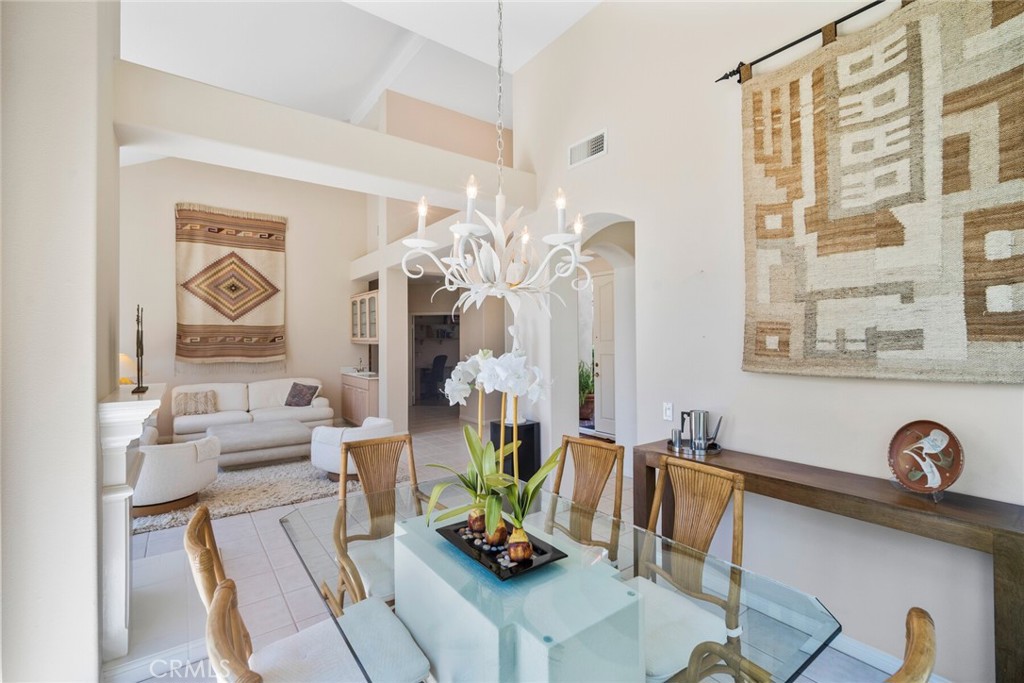 48 Siena Property Photo 15