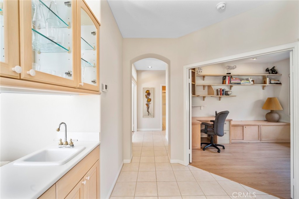 48 Siena Property Photo 24