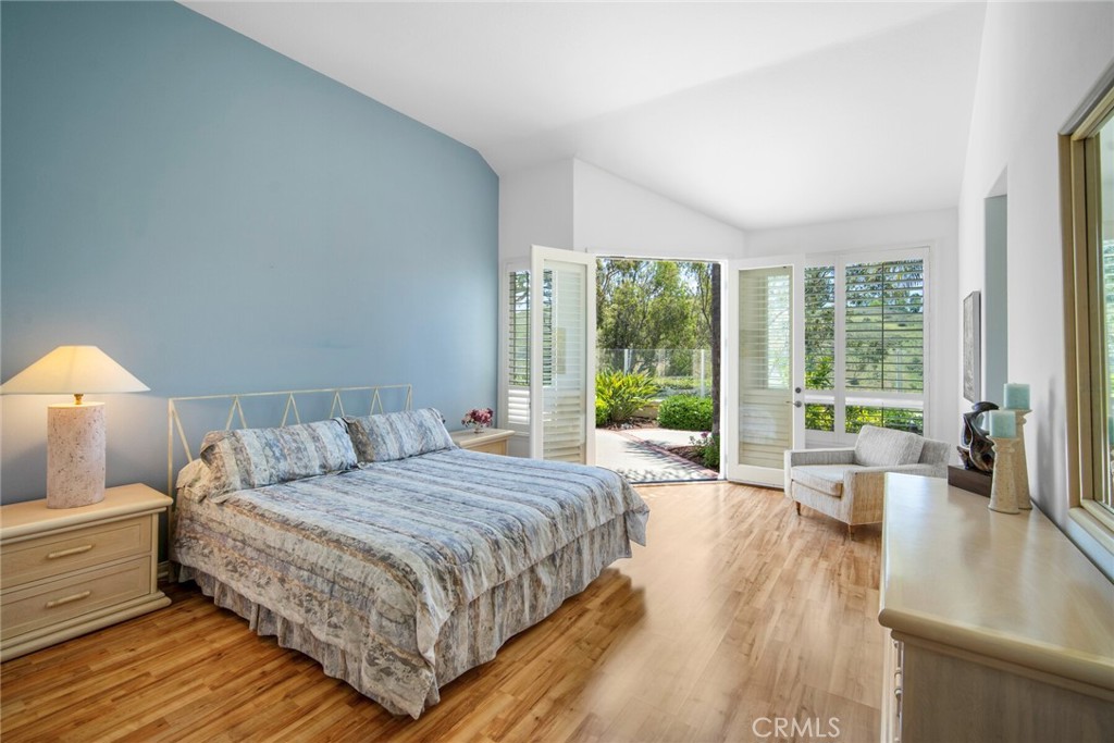 48 Siena Property Photo 28