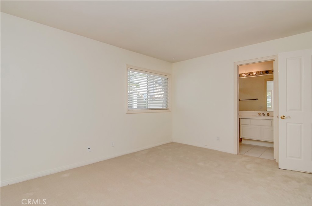 16 Dorchester Property Photo 14