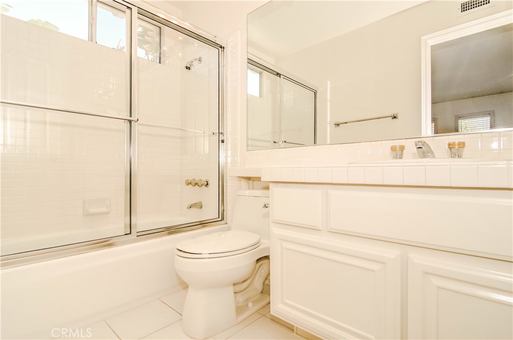 16 Dorchester Property Photo 15