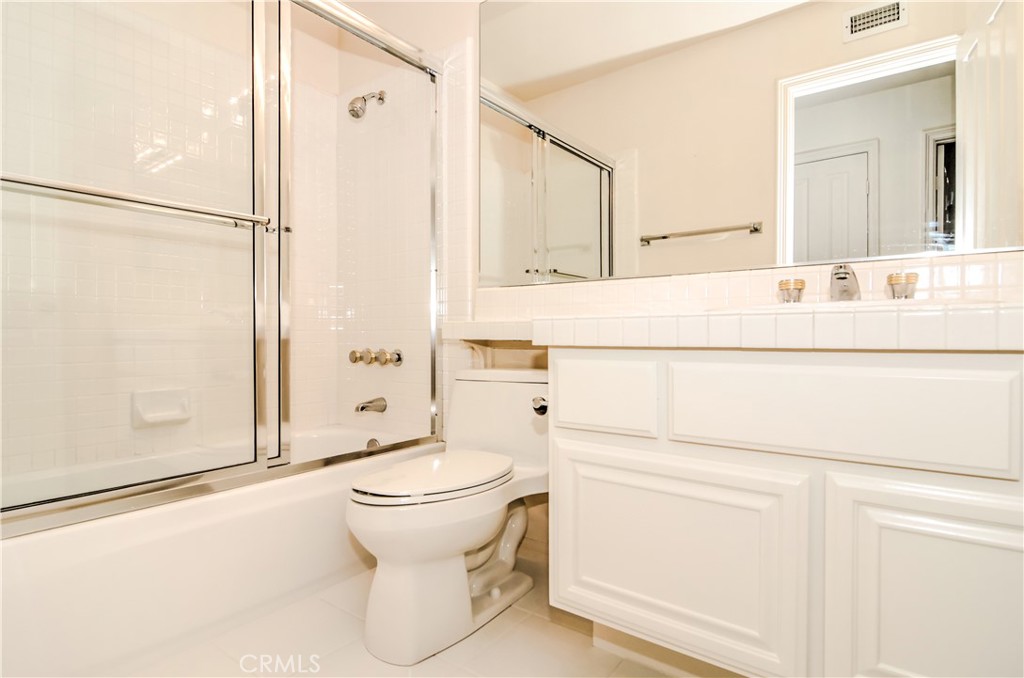 16 Dorchester Property Photo 17
