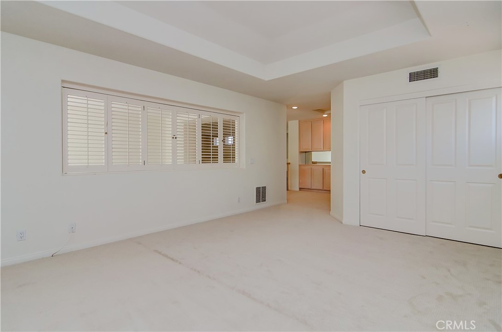 16 Dorchester Property Photo 19