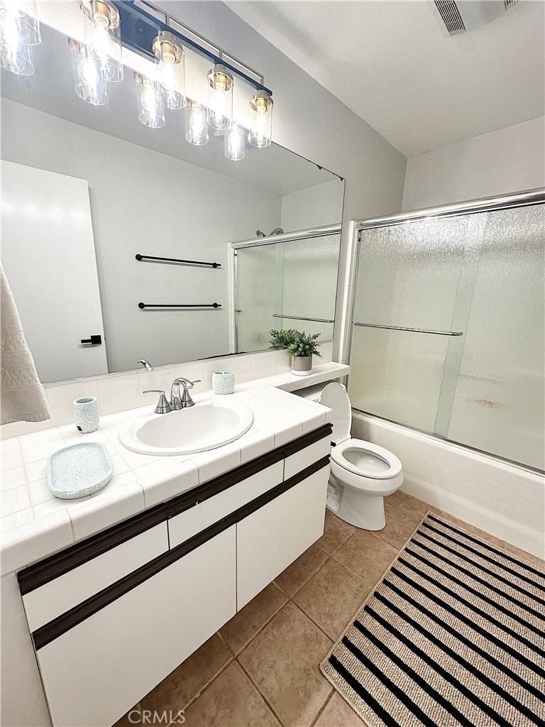 28474 Porsena Way Property Photo 6