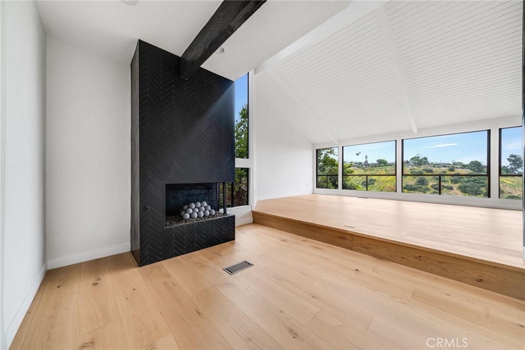 1450 Terrace Way Property Photo 7