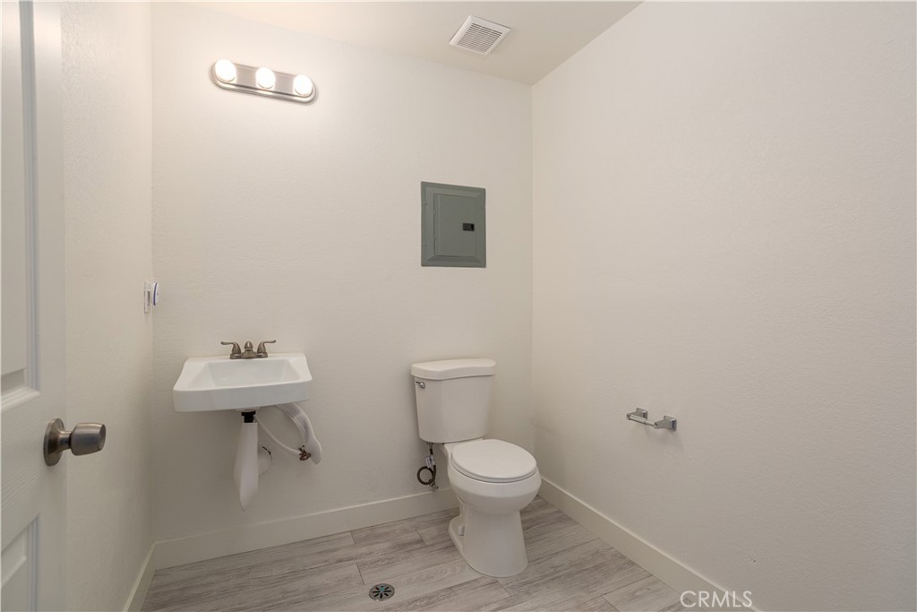 1640 N El Camino Real Property Photo 12
