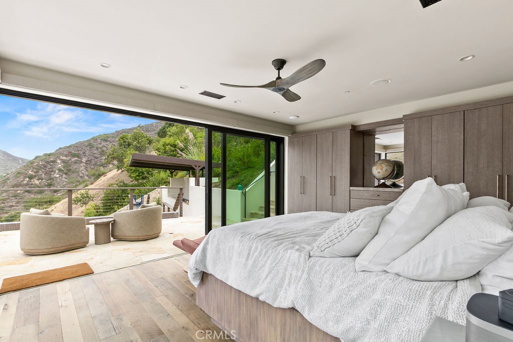 345 Emerald Bay Property Photo 49