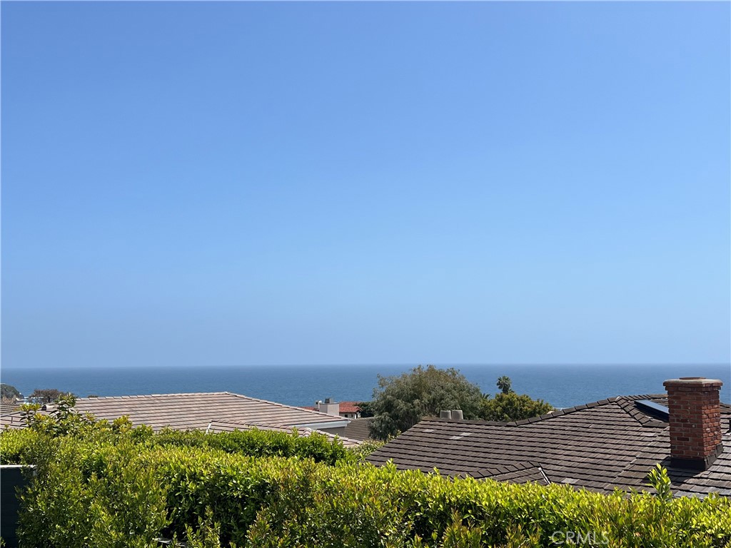 809 Emerald Bay Property Photo 3