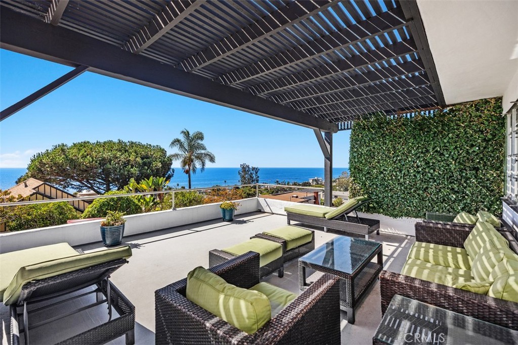 2142 Ruby Property Photo 1