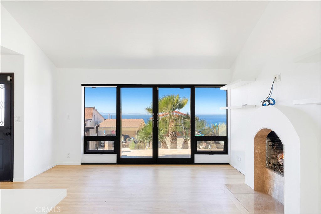 1090 Baja Property Photo 4