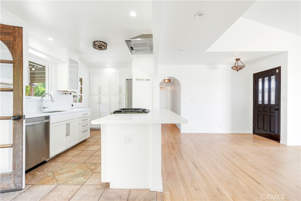 1090 Baja Property Photo 8