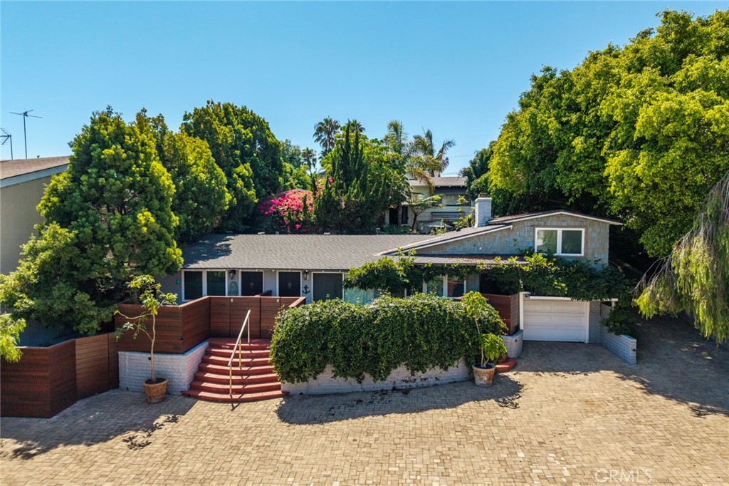 33921 Robles C Property Photo 1