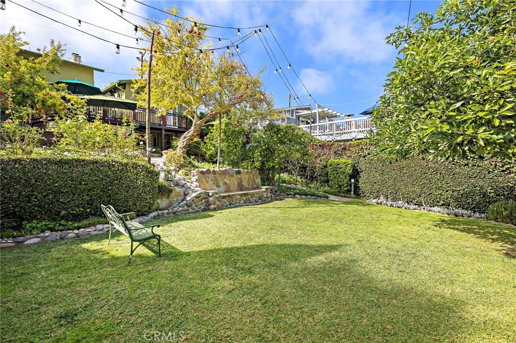 773 Saint Ann's Property Photo 26