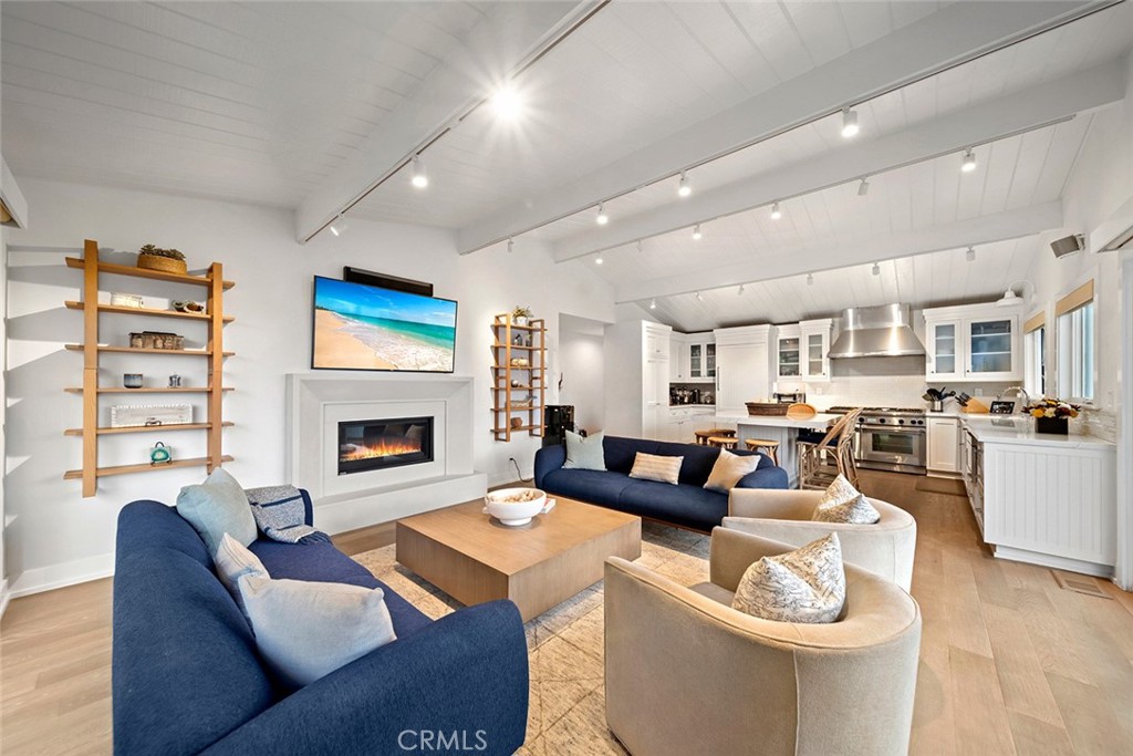 45 Emerald Bay Property Photo 9