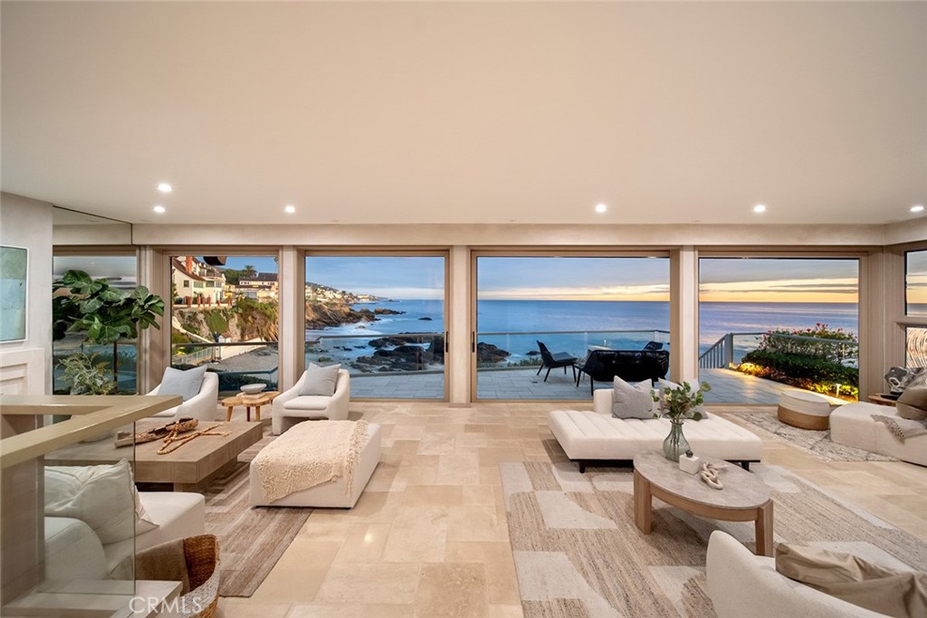 1907 Ocean Way Property Photo 1